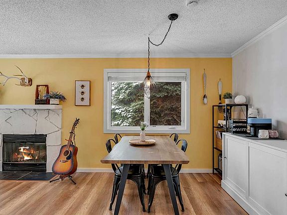 5th image of 47 E Deersaxon Rd SE