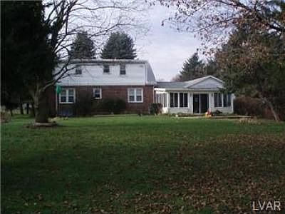 2nd image of 5305 Camp Meeting Rd