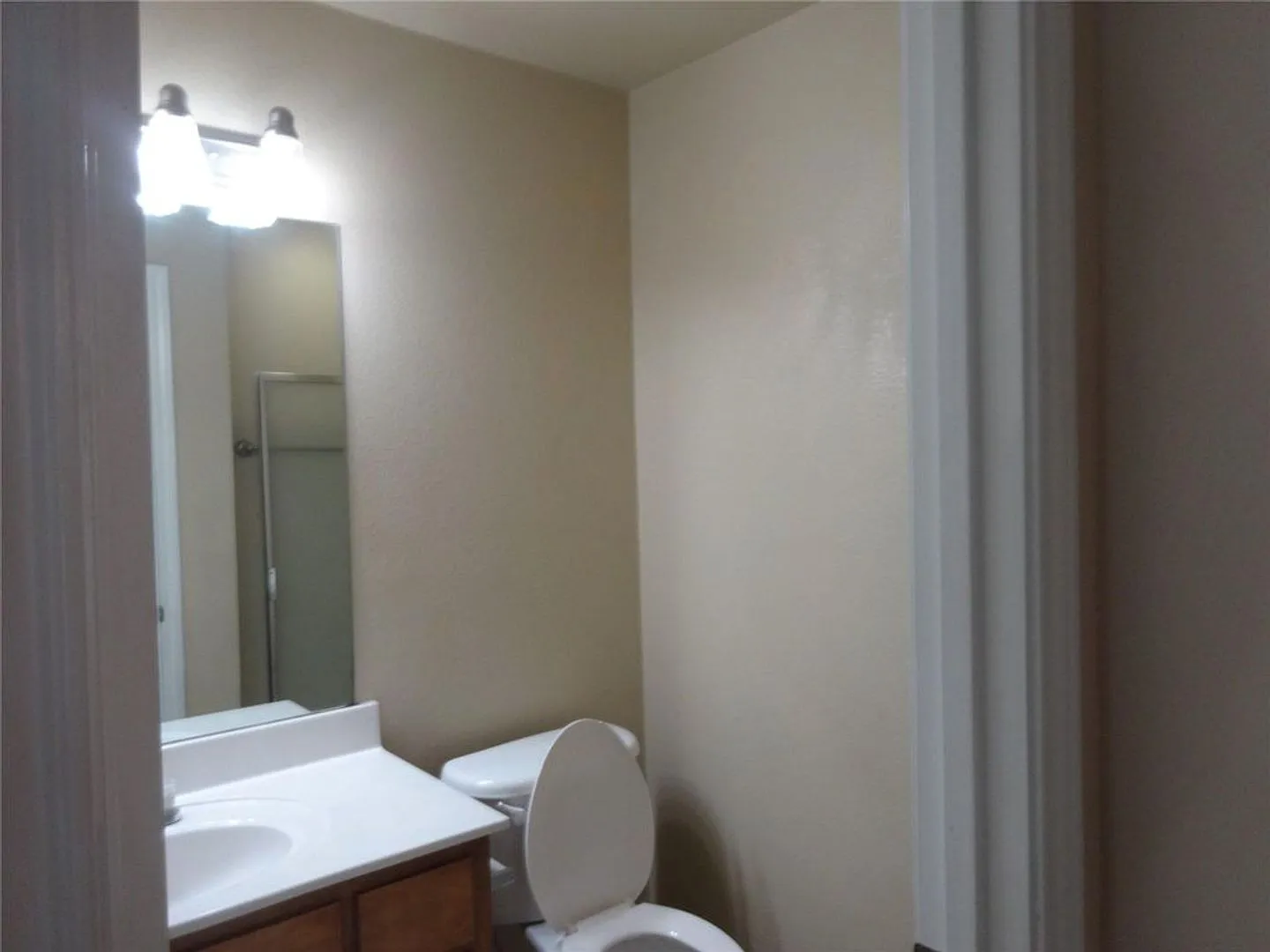 3 bdrm/3 bath Ranch at Sam Houston — Photo 3