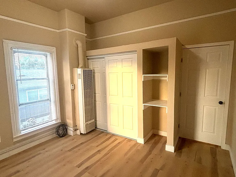 620 S 3rd St — Photo 15