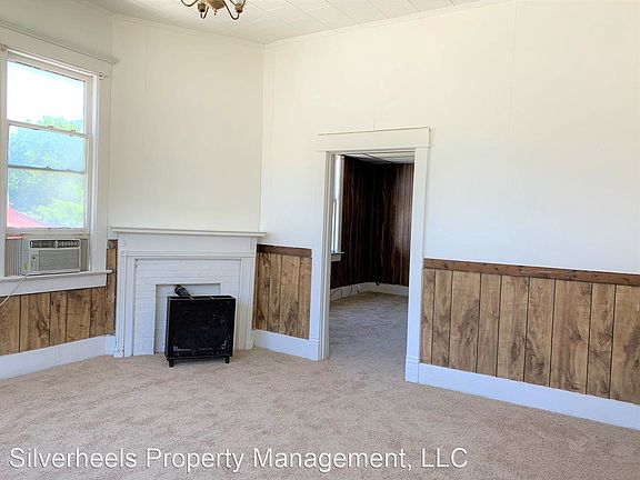 3rd image of 852 Greene St APT 3