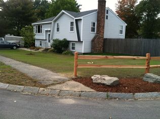 1 Lear Dr, Nashua, NH 03063