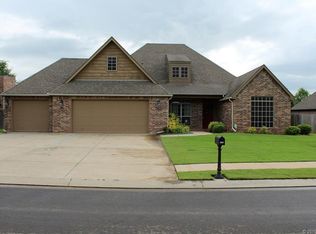 26675 Duck Pond Ln, Claremore, OK 74019