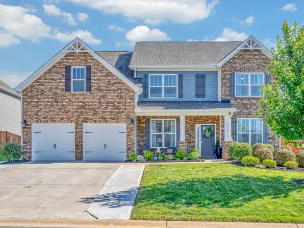 6055 Thicket Ln, Boiling Springs, SC 29316