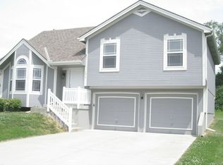 1314 NE 119th Ter, Kansas City, MO 64155