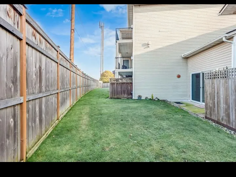 2001 120th Pl SE #9-102 — Photo 16