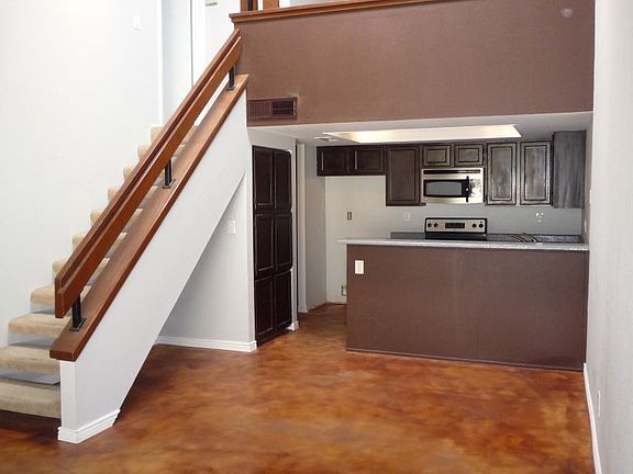 3rd image of 1432 W Emerald Ave Unit 716