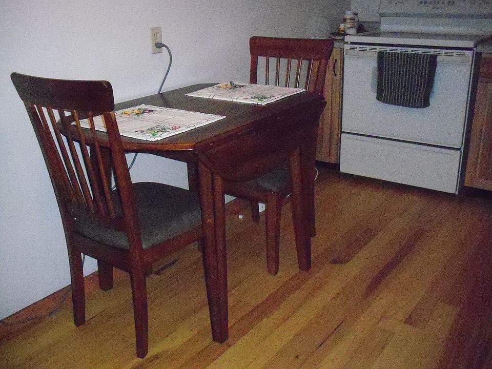 2nd image of 1344 Lanny Ln