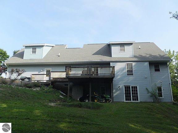 2nd image of 4373 Silver Valley Ln