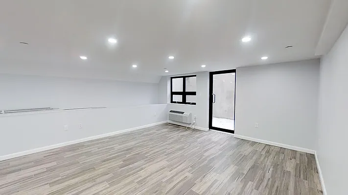 Rented by EXIT Realty Premium | media 7