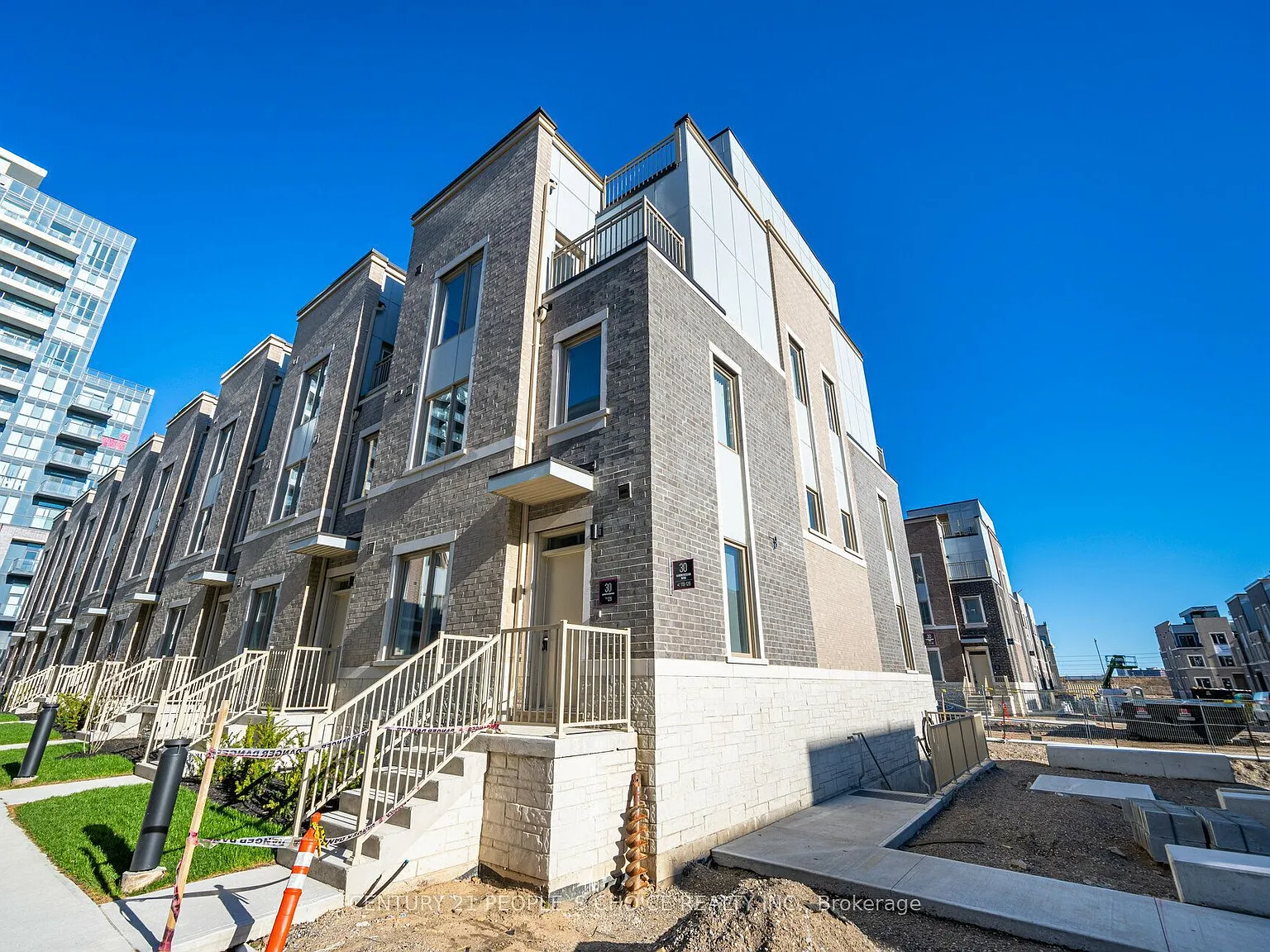 3 bed, $3,990 — Photo 2