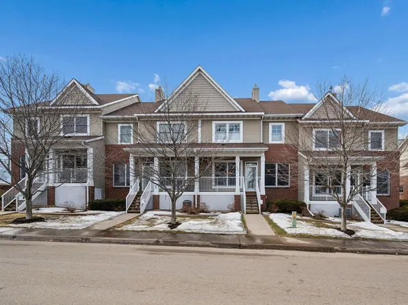 922 Ramsey St, Hastings, MN 55033