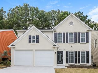 990 Lulworth Ln, Lawrenceville, GA 30044