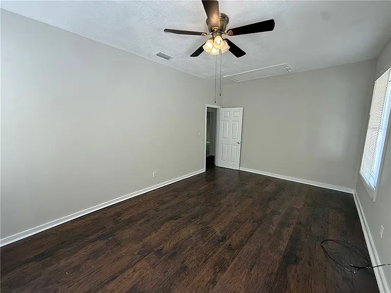 125 Garnett Ave — Photo 7