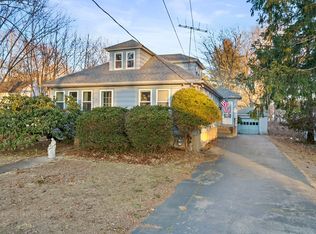 73 Spruce St, Abington, MA 02351