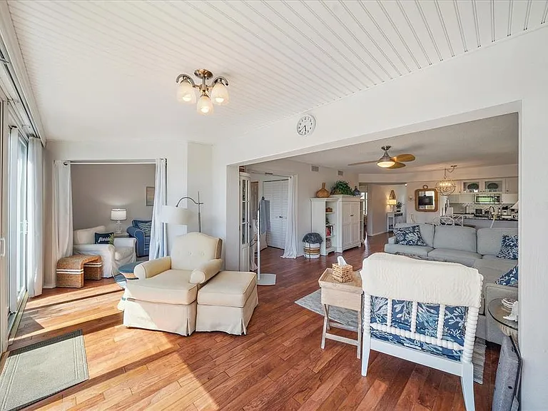 425 Cerromar Ter #359 — Photo 62
