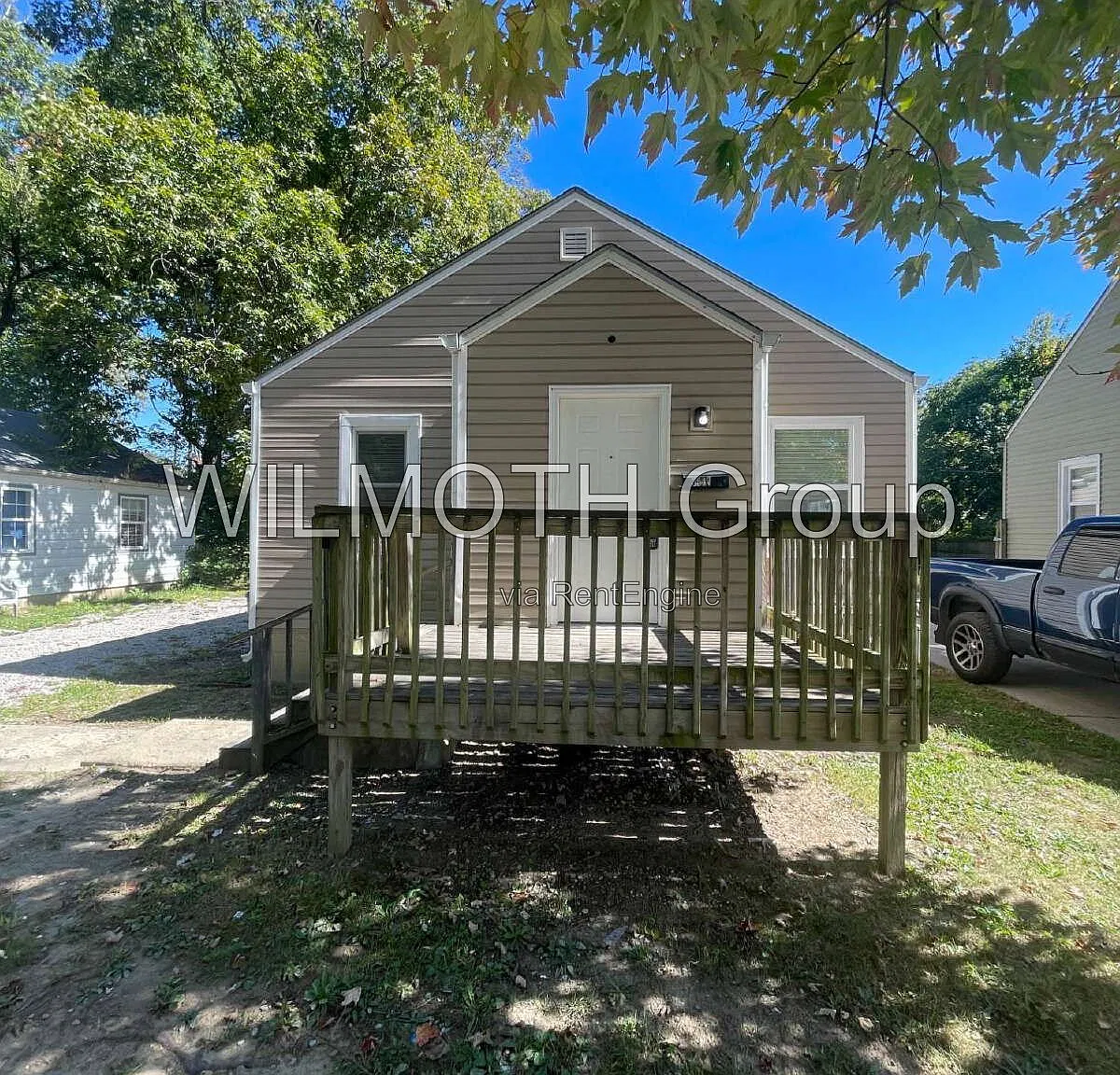 3 bed, 1.0 bath, 1241 sqft, $1,195 — Photo 1