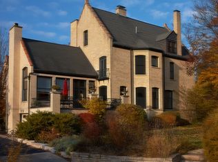 42 Logan Loop, Highland Park, IL 60035