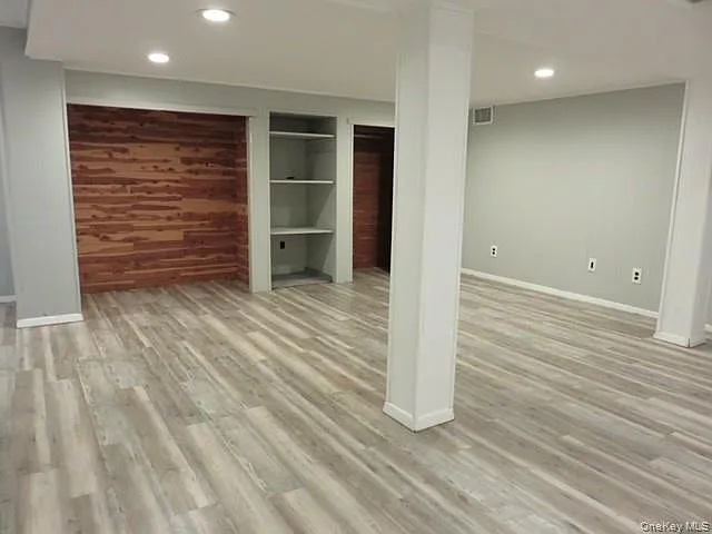 10 Elderwood Ln — Photo 19