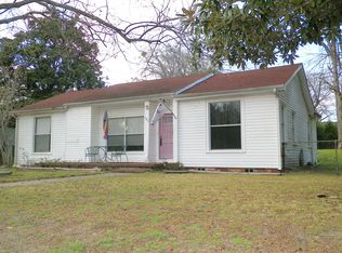 405 E South St, Overton, TX 75684