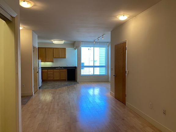 2nd image of 1630 California St APT 304
