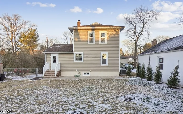 919 Brown Ave — Photo 14