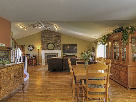 5th image of 1001 N Malvern Cir