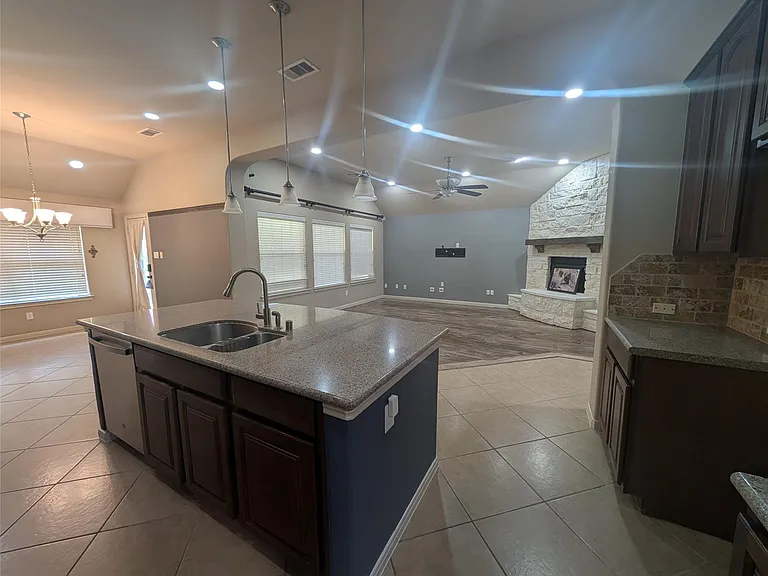 14915 Bronze Finch Dr — Photo 9