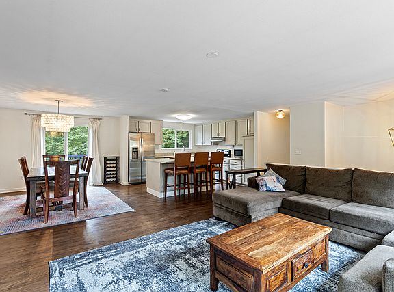 3rd image of 14506 NE 184th Pl