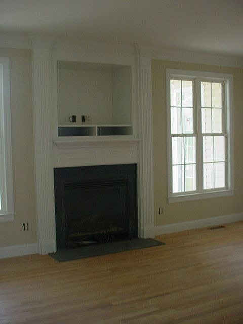 2nd image of 6535 Dolphus Ln