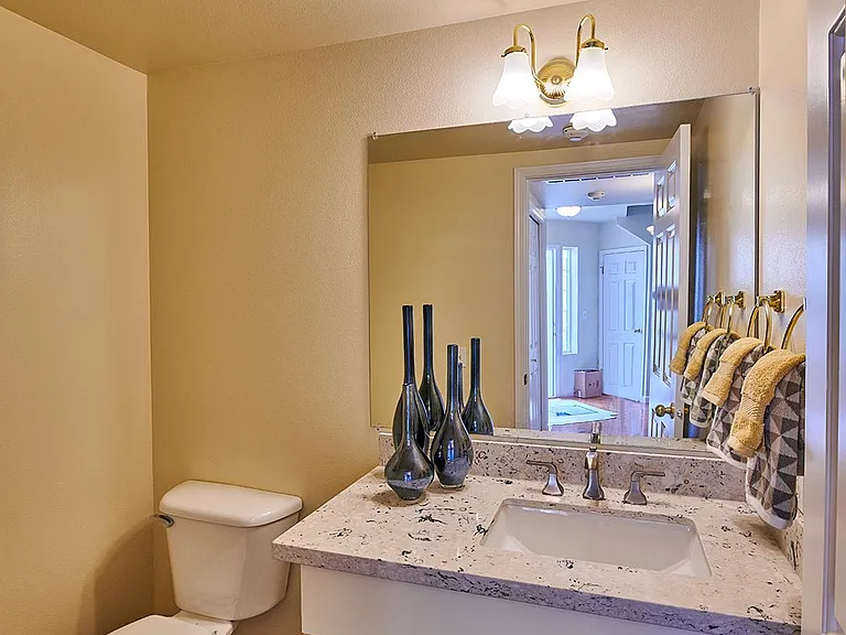 4640 168th Ct NE — Photo 6