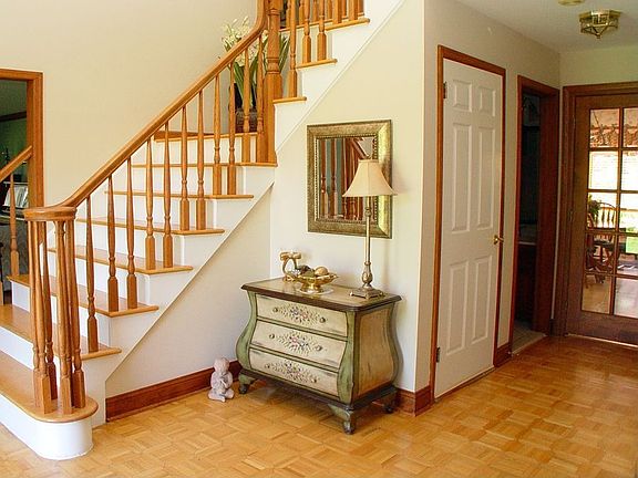 Two-Story Foyer