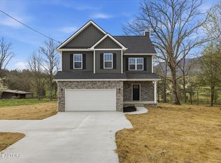 237 Cross Valley Rd, La Follette, TN 37766