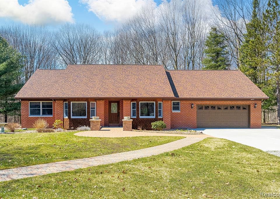 555 Nolan Rd, Goodells, MI 48027 Zillow