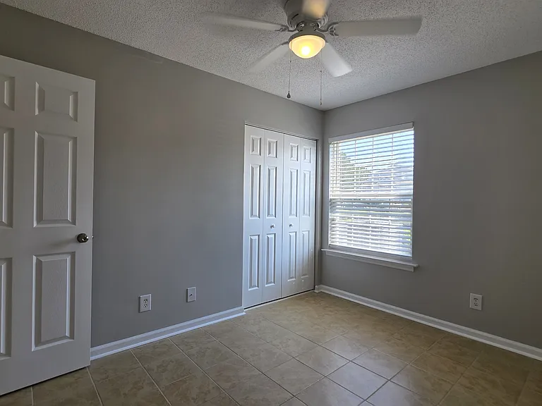 8642 S Bridge Dr #1 — Photo 40