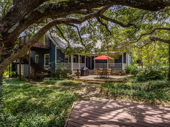 4421 Rehburg Rd, Burton, TX 77835
