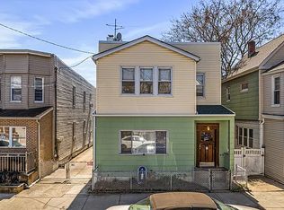 8016 88th Rd, Woodhaven, NY 11421