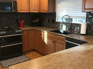 10090 Timberwolf Dr, Reno, NV 89523