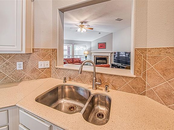 4th image of 19431 Stamford Drive