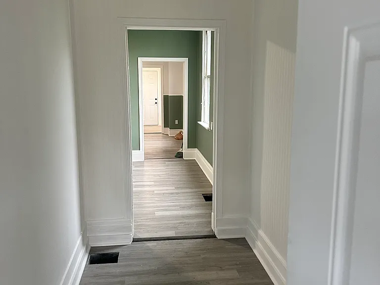 408 Township Ave — Photo 2
