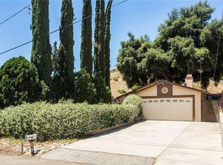 29117 Eveningside Dr, Val Verde, CA 91384