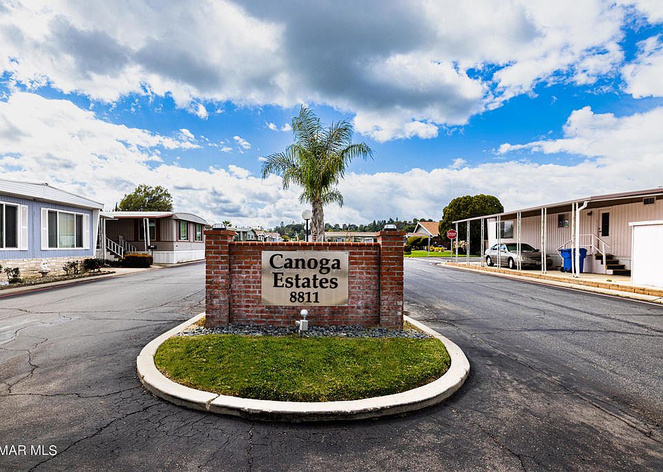 8811 Canoga Ave Canoga Park Ca 91304 Apartments For Rent Zillow