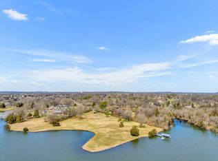 142 Riviera Dr, Hendersonville, TN 37075