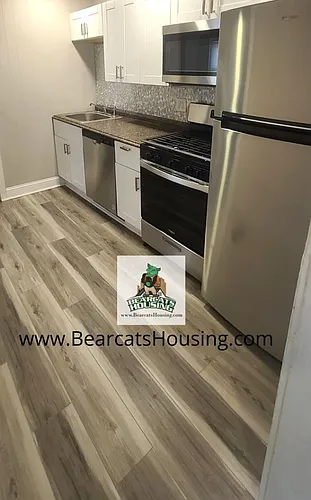 59 Allen St Photo 1