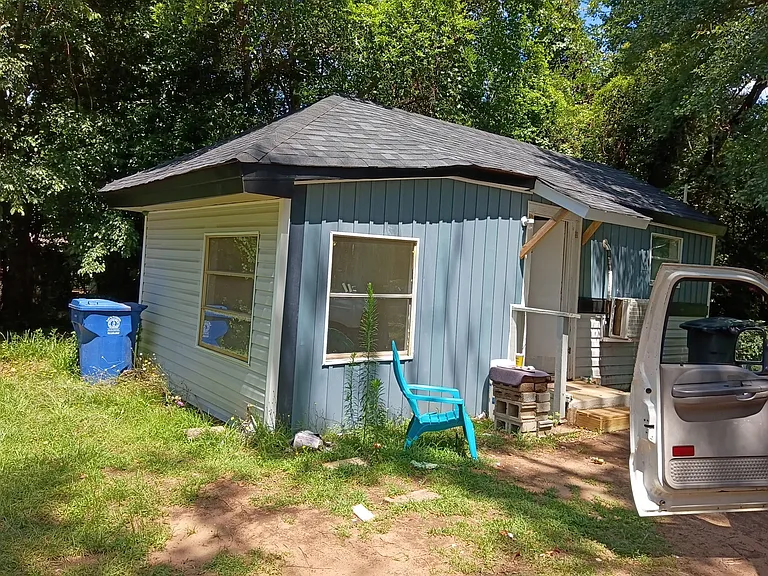 104 Clairton Ct #A — Photo 3
