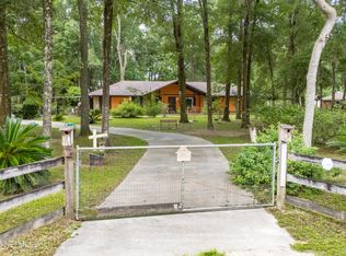4253 Chokeberry Rd, Middleburg, FL 32068