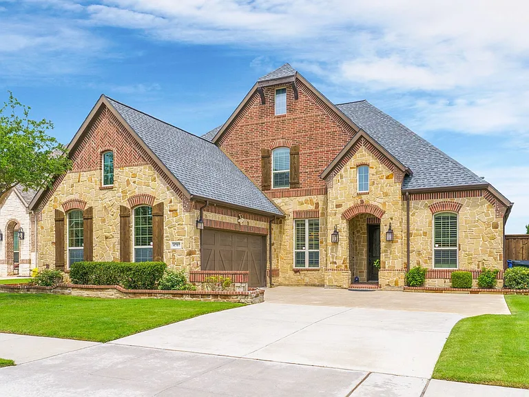 The ultimate suburban address in Frisco's Highland Ridge off Lebanon Road in West Frisco. Over 3800 sqft ~ 5 Bedrooms, 4 Full Baths, spacious 2-Car Garage. Many upgrades & updates in this beautifully appointed ready for immediate occupancy.