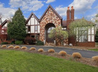 6 Red Fox Trl, Warren, NJ 07059