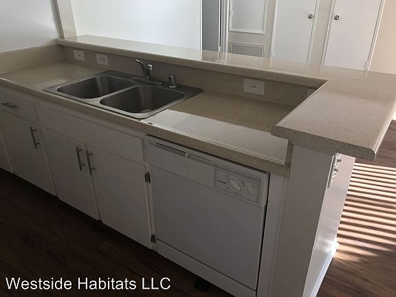 2nd image of 25016 Walnut St APT 15