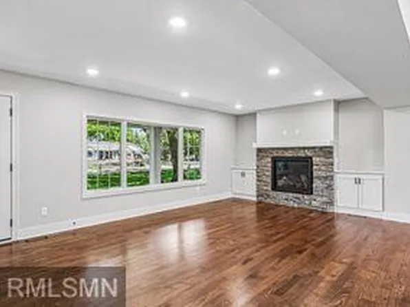 1255 78th St, Victoria, MN 55386